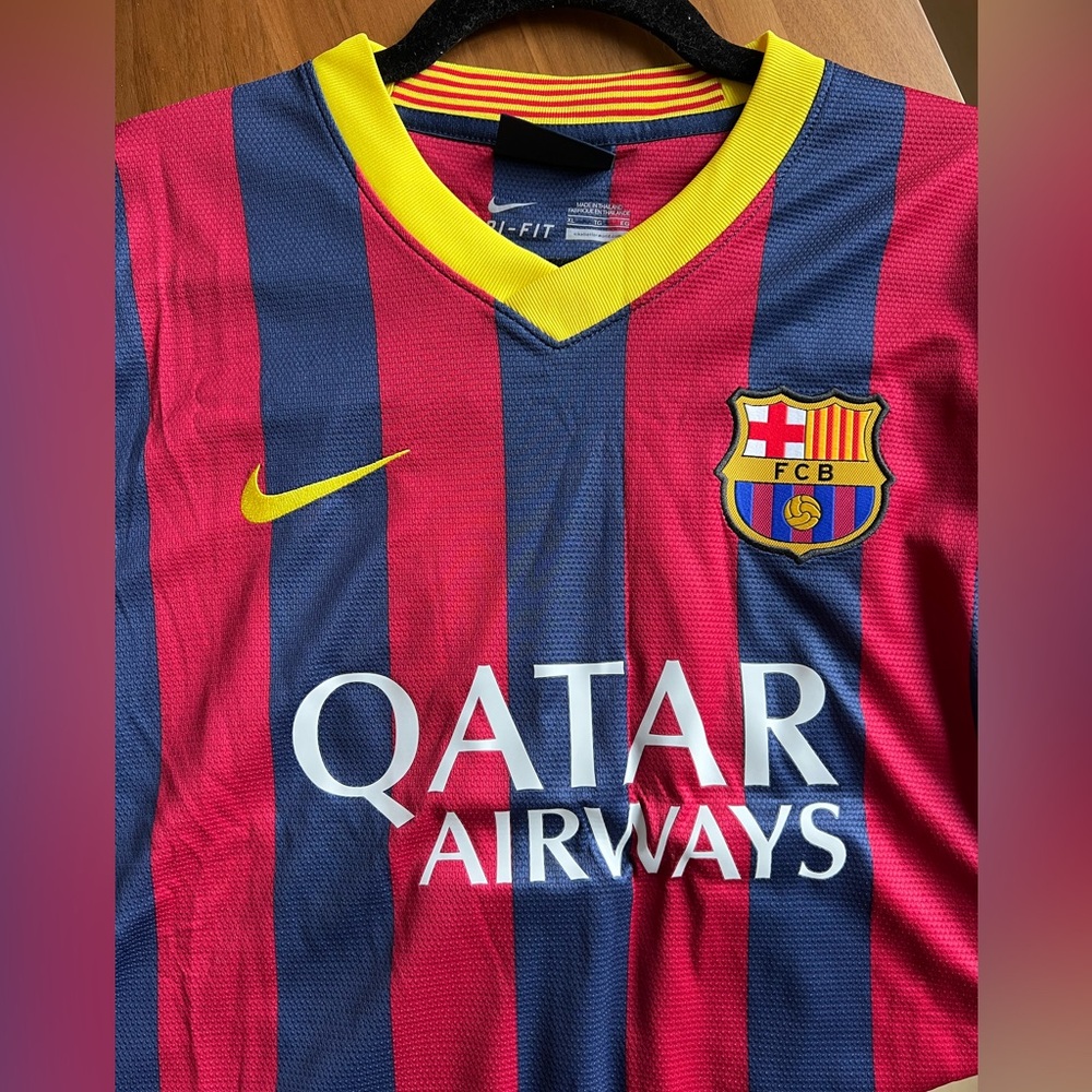 FC Barcelona - Dani Alves Jersey (gently worn)